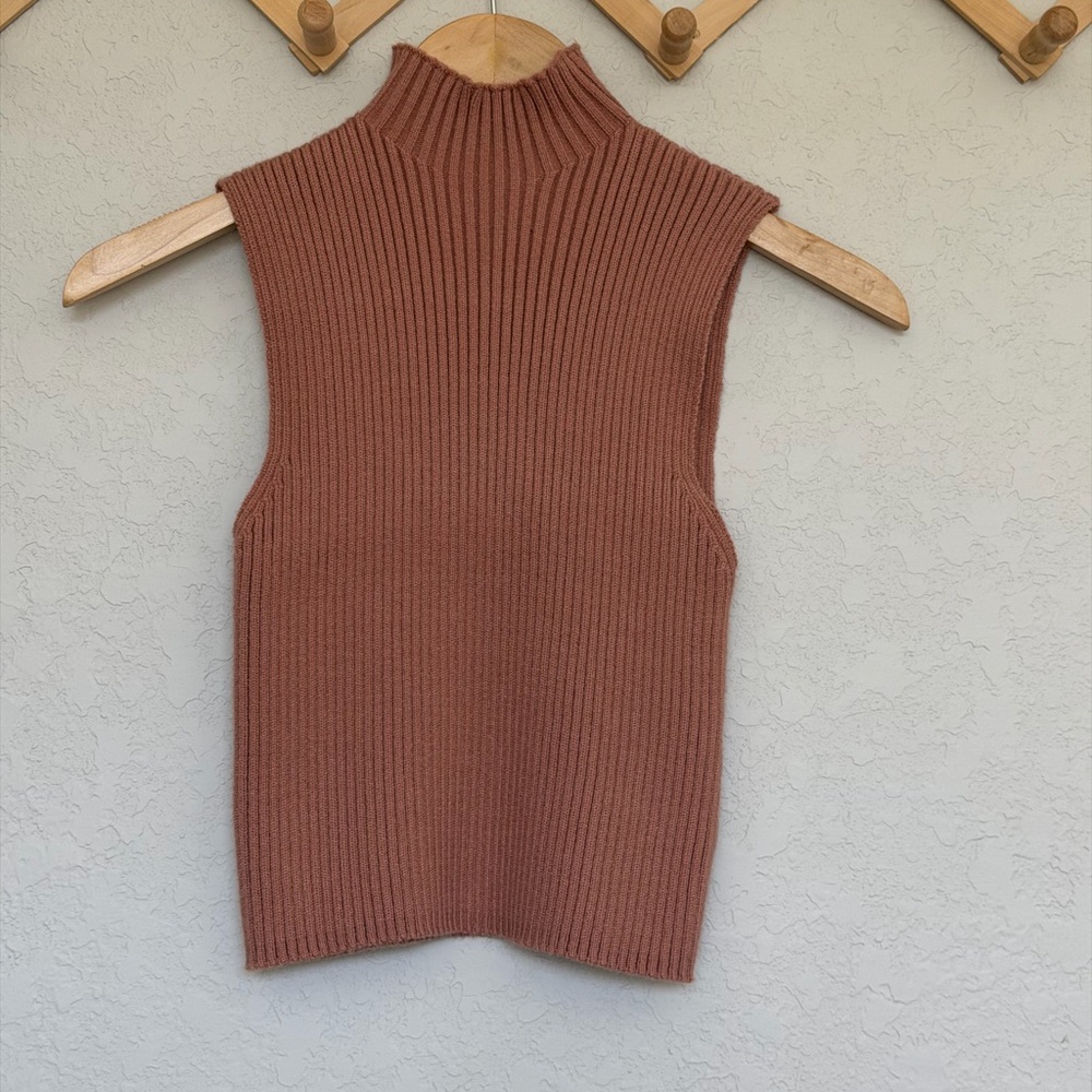 Zara Ribbed Sweater Tank Top W/High Neck in Salmon